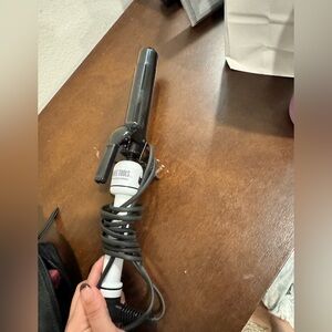 Hot Tools Professional Black Curling Iron